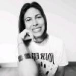 Veronika Cristina - Diseñador Gráfico