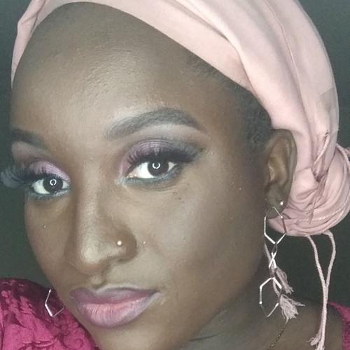 Doussouba K. - Comunity manager,esteticista