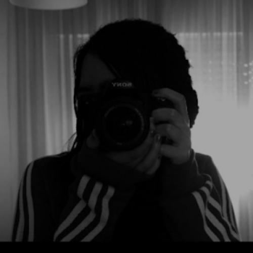Cristina B. - Diseñadora gráfica + Community Manager