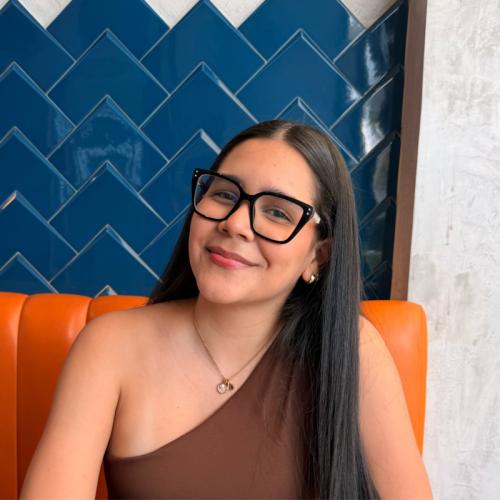 Francis B. - Estudiante