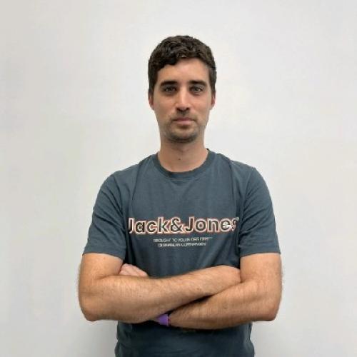 Kevin M. - Desarrollador de software Full Stack